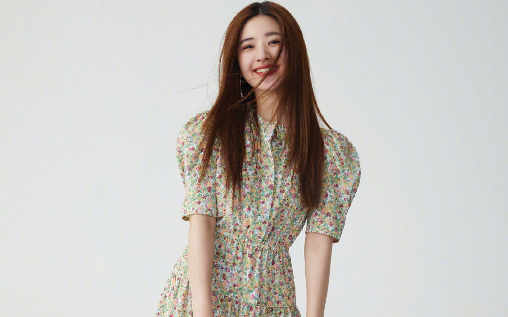 西甲强强对话：皇马与巴萨互交白卷，榜首争夺战进入关键时刻，皇马和巴萨国家德比