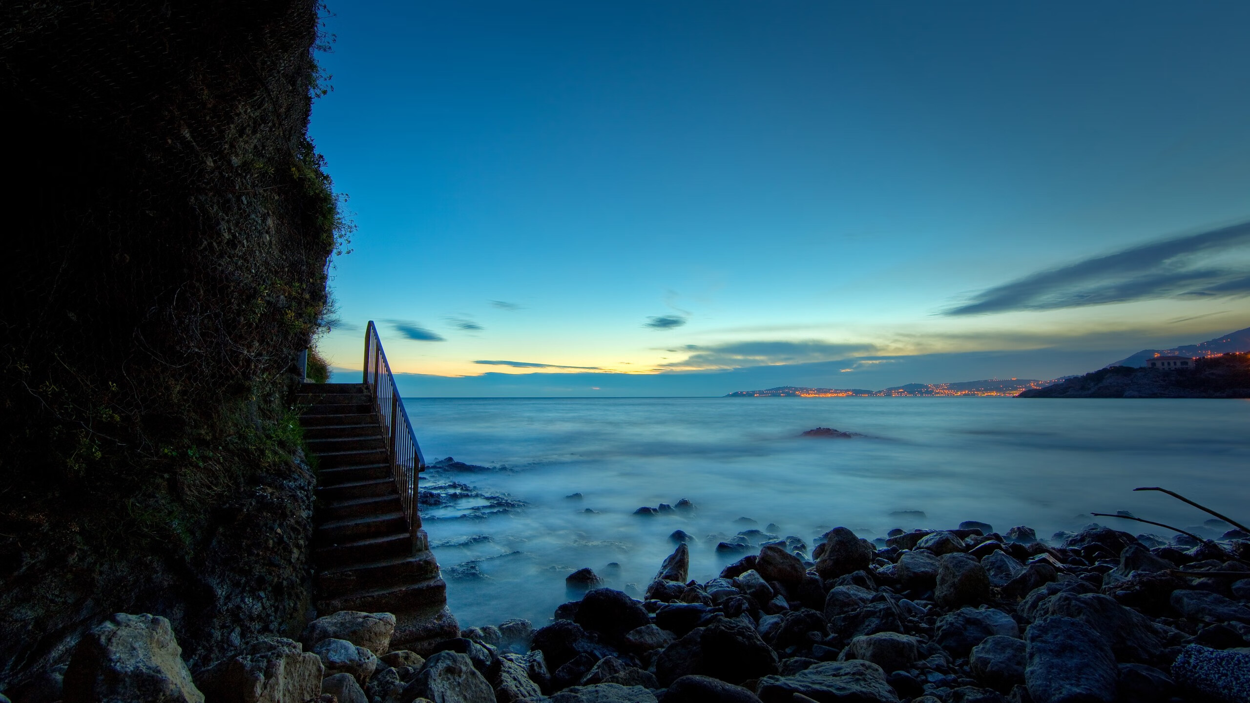 乐鱼体育App下载-沙尔克队连续获得胜利，信心倍增，沙尔克首胜