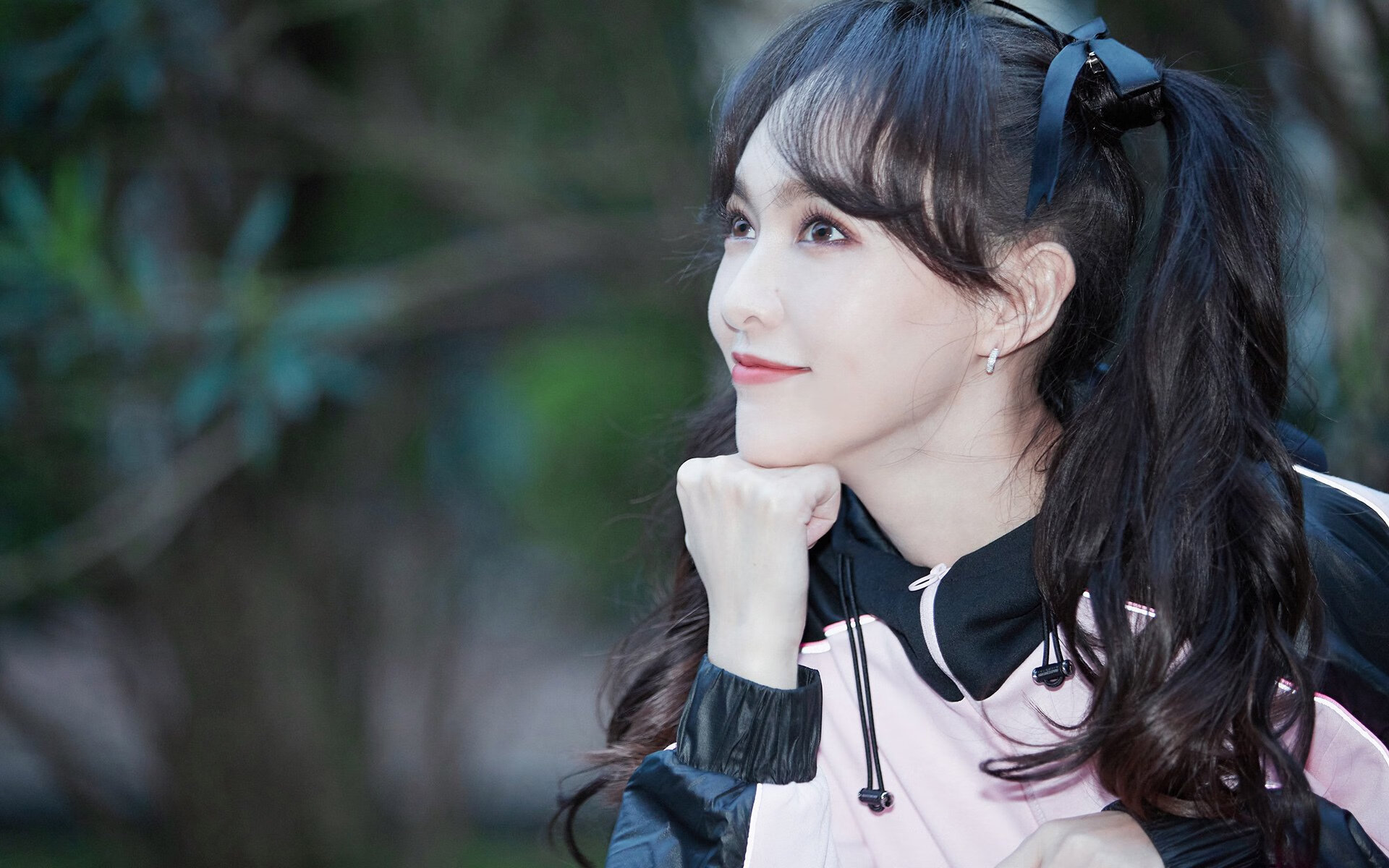 短暂休息后,球员们再度回到赛场上,球员暂停规则