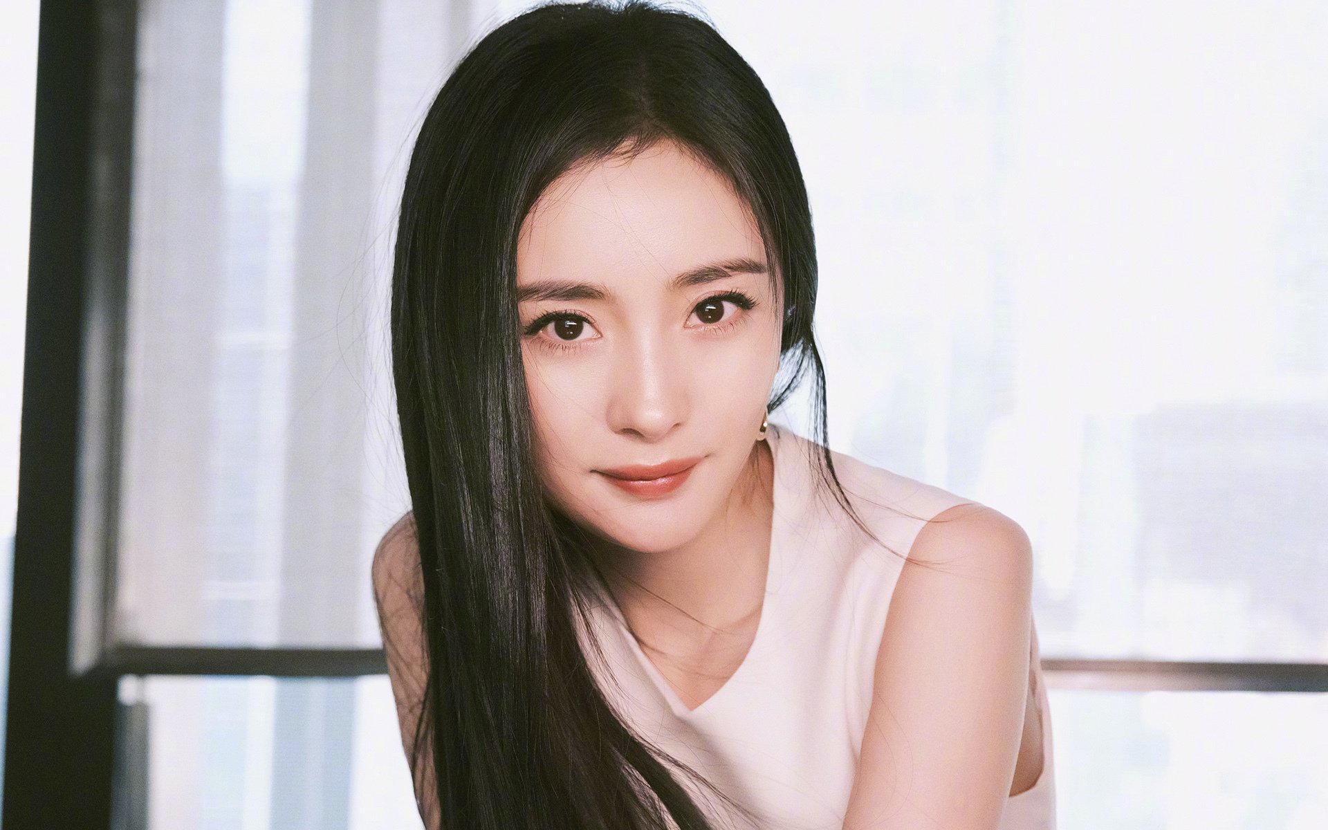 女子接力再创新高 赛场沸腾,女子4×100接力决赛