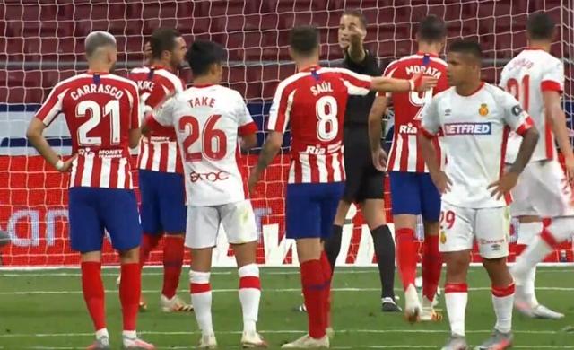 关于西甲裁判争议不断！VAR技术难平众怒的信息