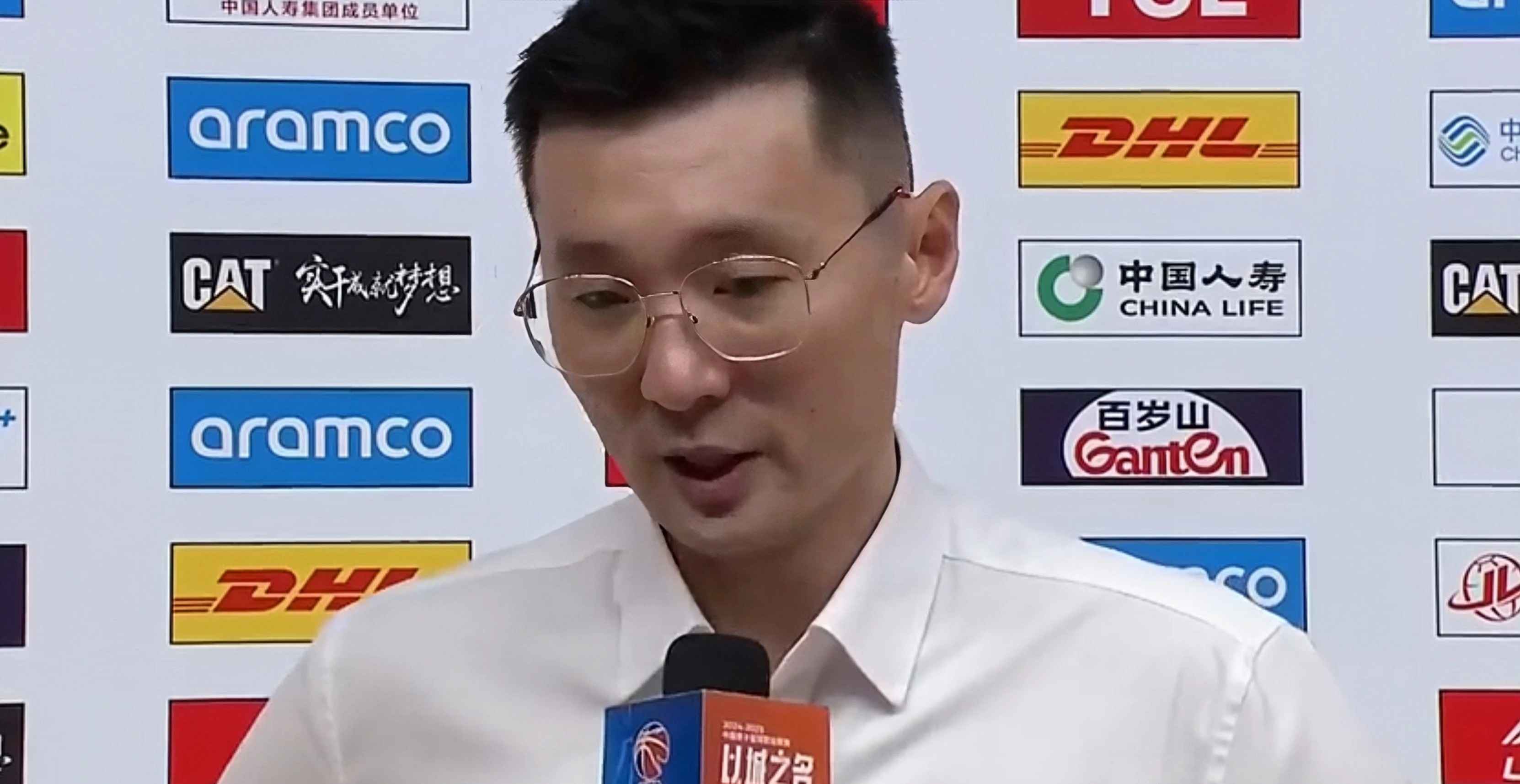 中国男篮主教练更换！新帅上任